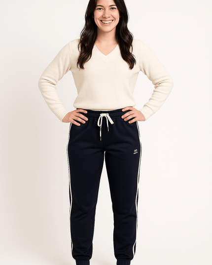 Hummel Fitness Jogginghose in Nachtblau mit silbernen Streifen – Größe XL - Tiz Mode